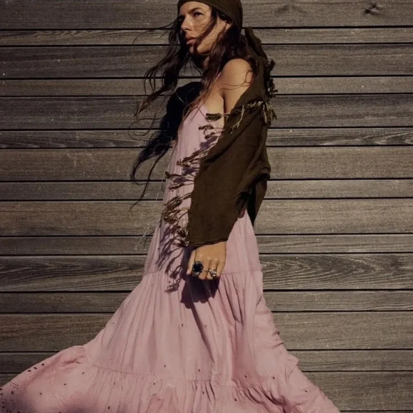 NWT Zara Embroidered and beaded Maxi dress Size: XS - Picture 1 of 6